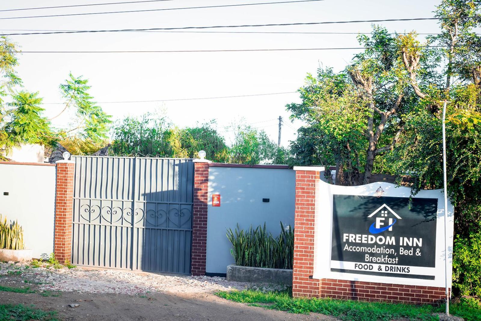 Freedom Inn Arusha Eksteriør billede